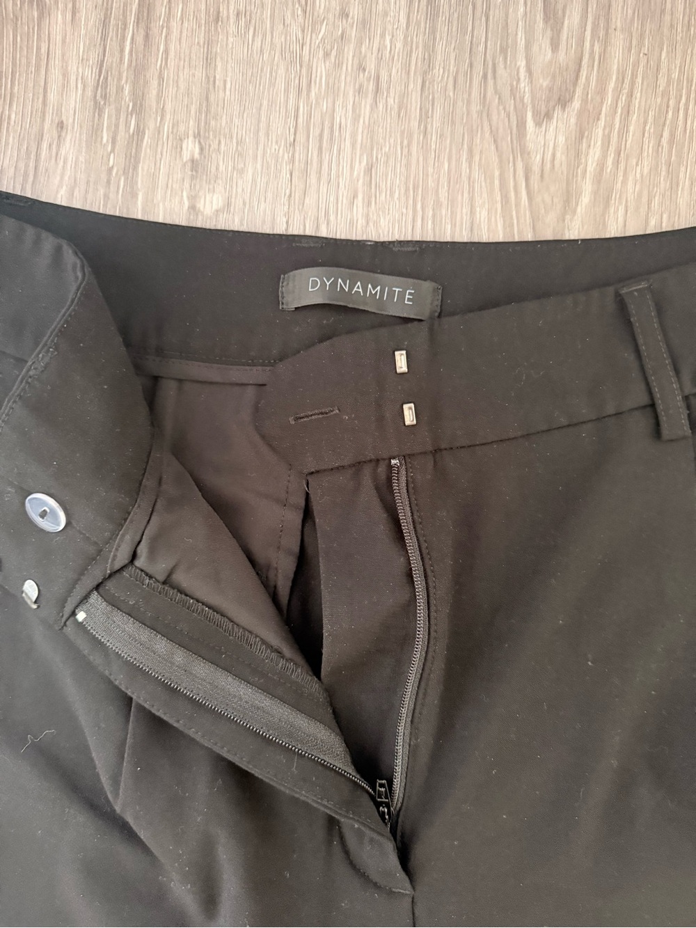 DYNAMITE Classic Black Straight-Leg Dress Pants - Picture 4 of 5
